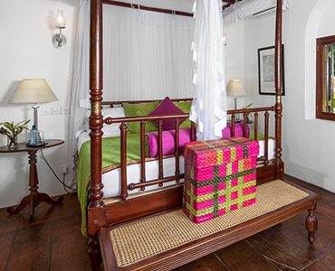 Lime Butterfly (Deluxe Rooms) - Kandy House - Sri Lanka In Style